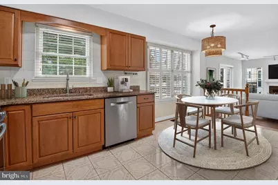 8428 Tea Rose Drive, Gaithersburg, MD 20879 - Photo 10