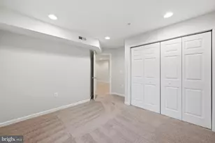 1004 Gaither Rd, Rockville, MD 20850 - Photo 34