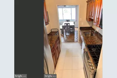 1900 Lyttonsville Road #717, Silver Spring, MD 20910 - Photo 10