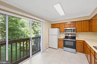 20104 Timber Oak Ln, Germantown, MD 20874 - Photo 10