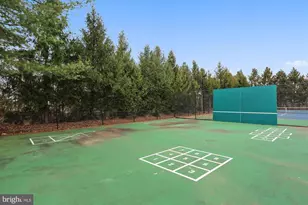 21 Sterling Ct, Rockville, MD 20850 - Photo 34