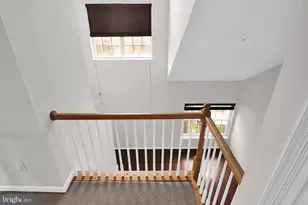 913 Hillside Lake Terrace, Gaithersburg, MD 20878 - Photo 18