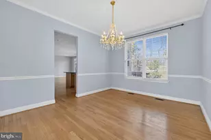 11913 Hunters Ln, Rockville, MD 20852 - Photo 10