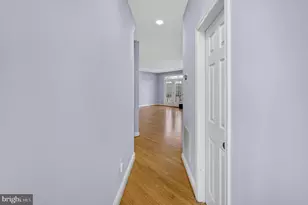 11913 Hunters Ln, Rockville, MD 20852 - Photo 12