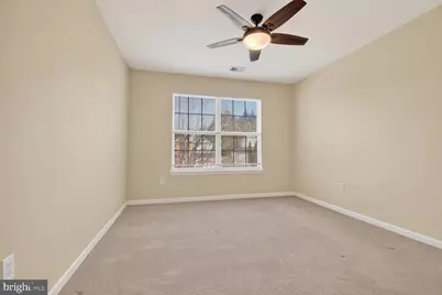 19234 Golden Meadow Drive, Germantown, MD 20876 - Photo 12
