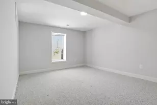 14018 Loblolly Terrace, Rockville, MD 20850 - Photo 32