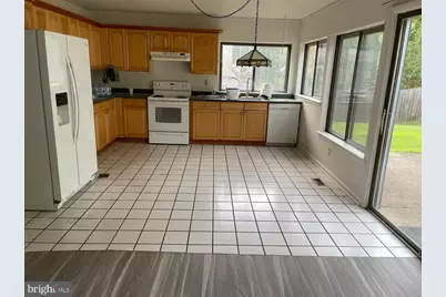 9129 Tulip Road, Gaithersburg, MD 20879 - Photo 4