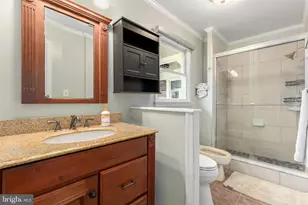 9329 Harvey Rd, Silver Spring, MD 20910 - Photo 32