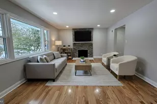 1305 Woodside Pkwy, Silver Spring, MD 20910 - Photo 2