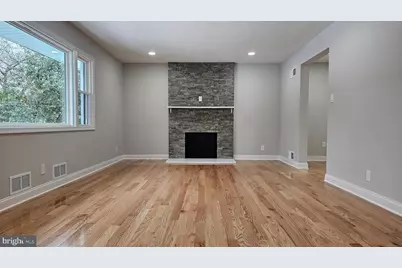 1305 Woodside Parkway, Silver Spring, MD 20910 - Photo 4