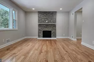 1305 Woodside Pkwy, Silver Spring, MD 20910 - Photo 4