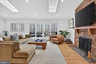 10209 Lloyd Rd, Potomac, MD 20854 - Photo 8