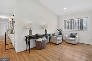 10209 Lloyd Rd, Potomac, MD 20854 - Photo 10