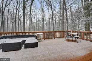 10209 Lloyd Rd, Potomac, MD 20854 - Photo 16