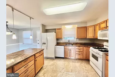 5719 Rossmore Drive, Bethesda, MD 20814 - Photo 6