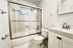 5719 Rossmore Dr, Bethesda, MD 20814 - Photo 24