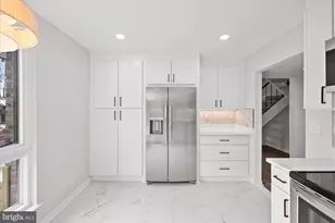 9226 Three Oaks Dr, Silver Spring, MD 20901 - Photo 18