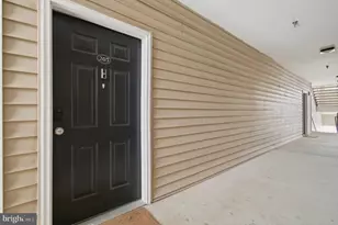 13501 Derry Glen Ct, Germantown, MD 20874 - Photo 4