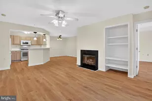 18101 Cloppers Mill Terrace, Germantown, MD 20874 - Photo 6