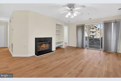 18101 Cloppers Mill Terrace, Germantown, MD 20874 - Photo 2