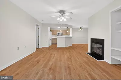 18101 Cloppers Mill Terrace, Germantown, MD 20874 - Photo 4
