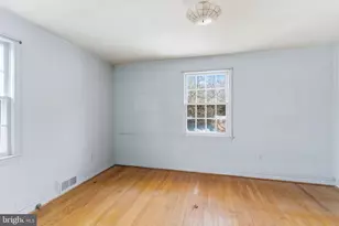 7408 Wyndale Ln, Chevy Chase, MD 20815 - Photo 32