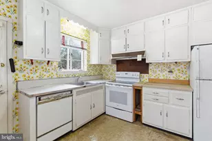 7408 Wyndale Ln, Chevy Chase, MD 20815 - Photo 18
