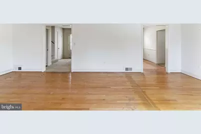 7408 Wyndale Lane, Chevy Chase, MD 20815 - Photo 16