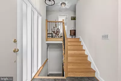 18900 Woodway Drive, Rockville, MD 20855 - Photo 6