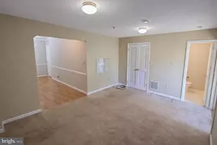 4 Elm Tree Ct, Silver Spring, MD 20906 - Photo 2