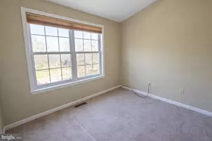 4 Elm Tree Ct, Silver Spring, MD 20906 - Photo 4