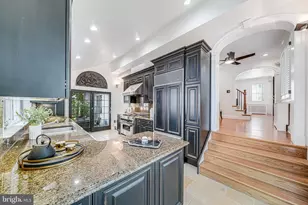 4817 Chevy Chase Blvd, Chevy Chase, MD 20815 - Photo 16