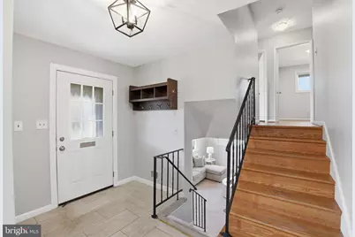 912 Burnt Crest Lane, Silver Spring, MD 20903 - Photo 2