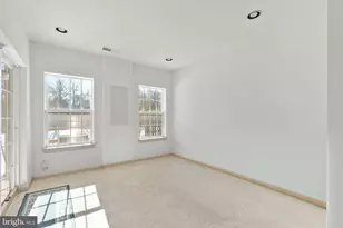 4916 Tothill Dr, Rockville, MD 20855 - Photo 32