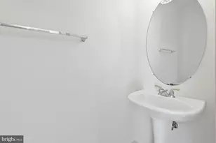 4916 Tothill Dr, Rockville, MD 20855 - Photo 34