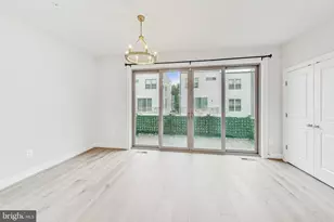 5038 Oakmoore Dr, Rockville, MD 20852 - Photo 18