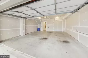 5038 Oakmoore Dr, Rockville, MD 20852 - Photo 40