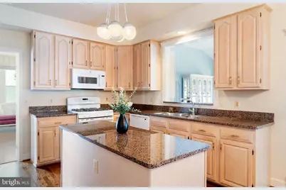 17114 Fitzroy Way, Olney, MD 20832 - Photo 4