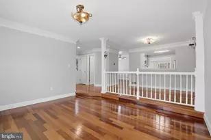 9512 White Pillar Terrace, Gaithersburg, MD 20882 - Photo 8