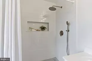 5623 Huntington Pkwy, Bethesda, MD 20814 - Photo 42