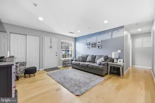 5700 Chapman Mill Dr, Rockville, MD 20852 - Photo 2