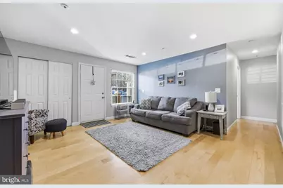 5700 Chapman Mill Drive #130, Rockville, MD 20852 - Photo 4