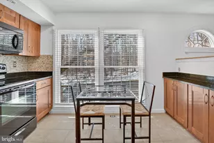 10421 Englishman Dr, North Bethesda, MD 20852 - Photo 6