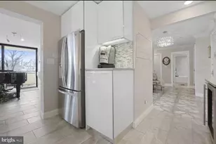 5225 Pooks Hill Rd, Bethesda, MD 20814 - Photo 8