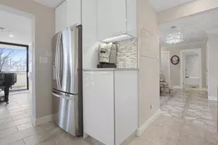 5225 Pooks Hill Rd, Bethesda, MD 20814 - Photo 48