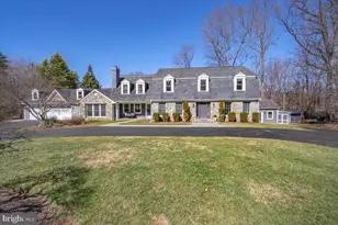 11309 Hidden Hollow Ct, Potomac, MD 20854 - Photo 1