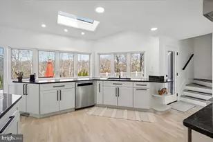 11309 Hidden Hollow Ct, Potomac, MD 20854 - Photo 18