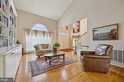 11001 Grassy Knoll Terrace, Germantown, MD 20876 - Photo 8