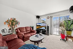 11203 Potomac Oaks Dr, Rockville, MD 20850 - Photo 4