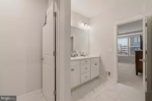 16126 Connors Wy, Rockville, MD 20855 - Photo 24
